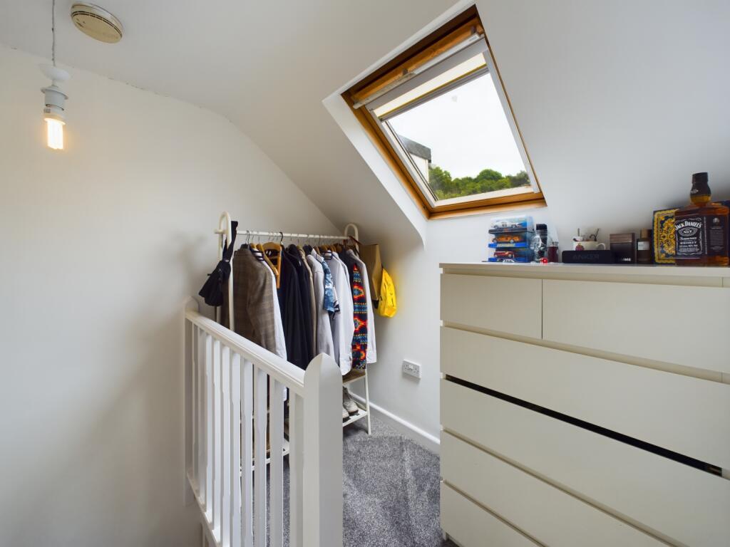 CAM02023G0-PR0054-STILL070