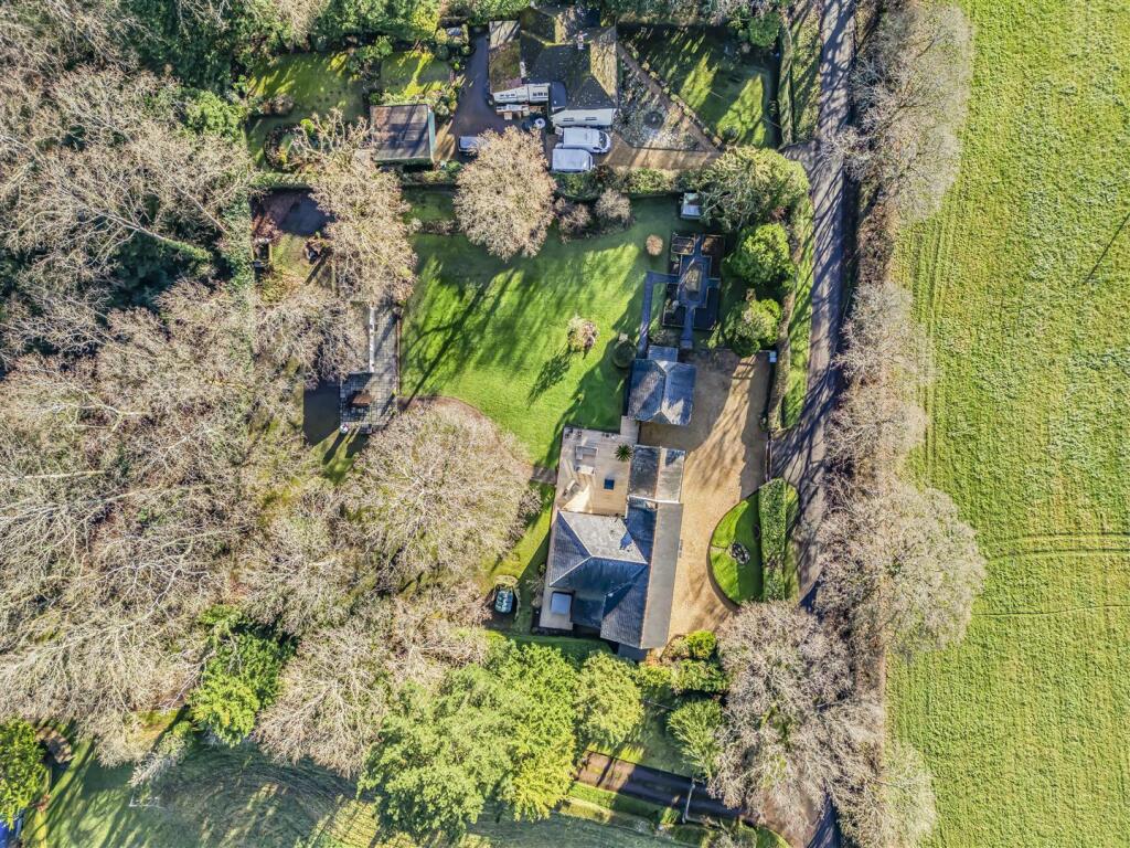 Broadacre House-Aerials-PorticoMarketing-Nexa-07.J