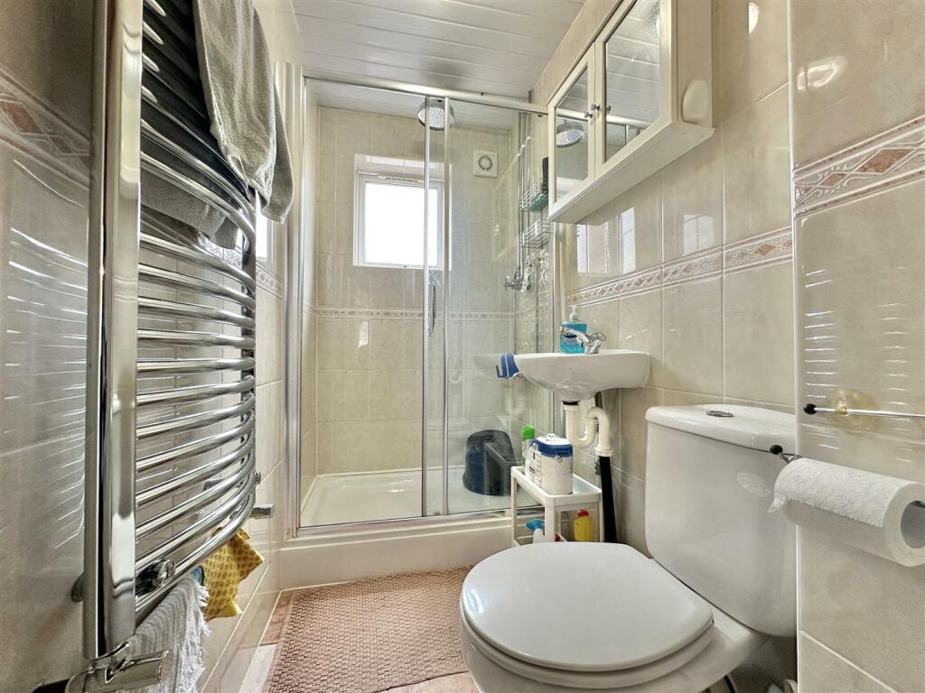 DOWNSTAIRS SHOWER ROOM
