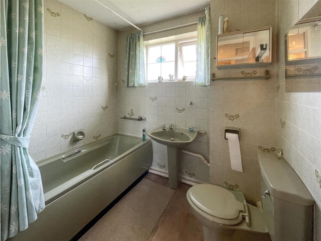 bath.JPG