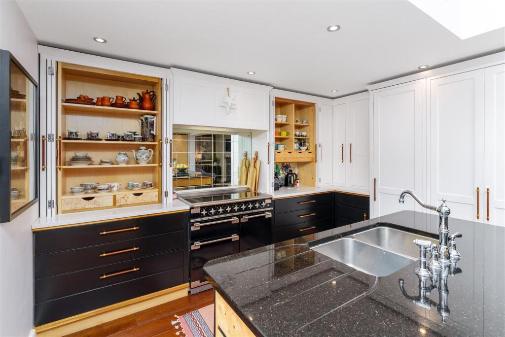 11 Dashwood Road, Banbury-13.jpg