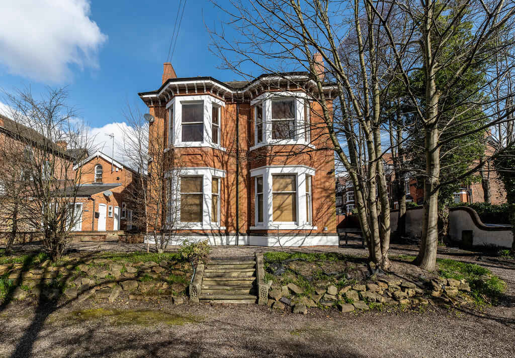 7 Redcliffe Road ...