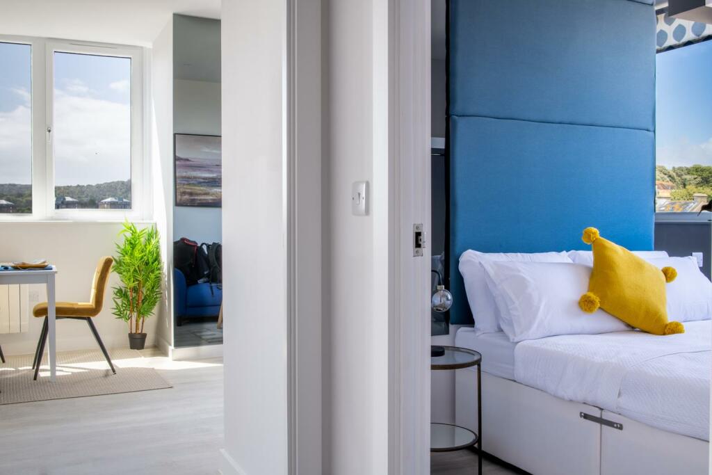 The Upperton Proffessional bed.jpg