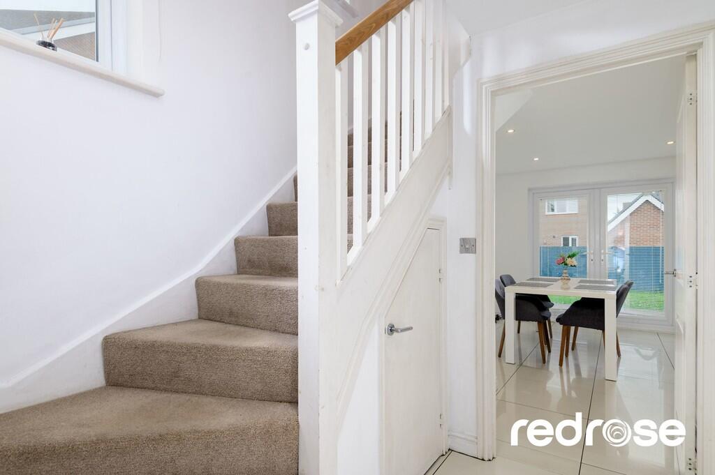 web_8 Border Driv...