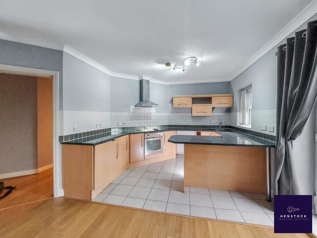 287 Walmersley Road, Bury, BL9