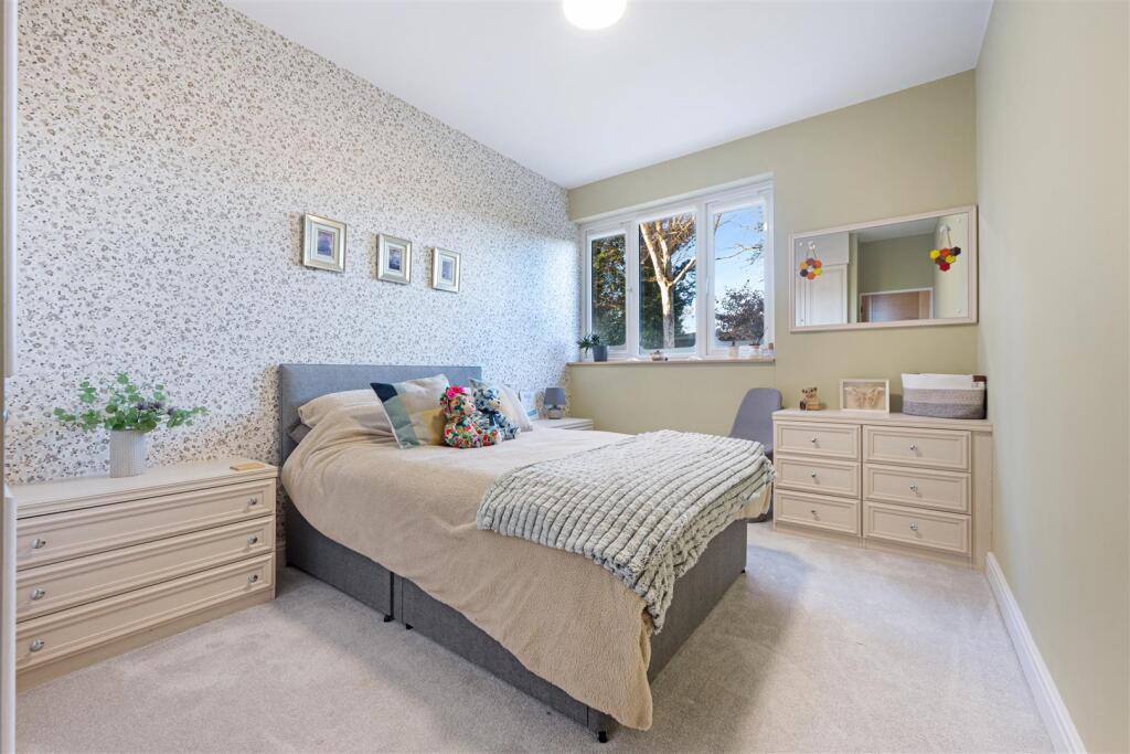 Beige Bedroom.jpg
