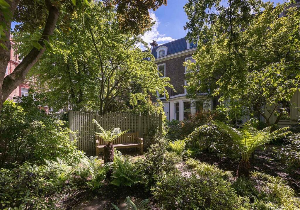 Gledhow Gardens 2_2-9-2.jpg