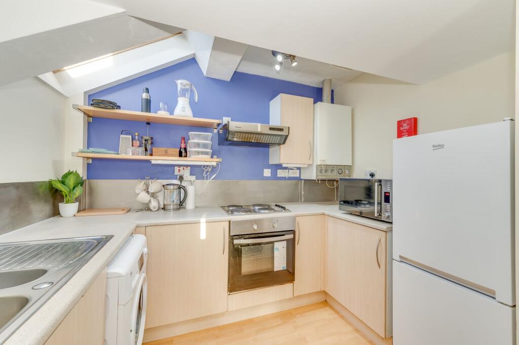 KITCHEN, DINER AND LIVING ROOM