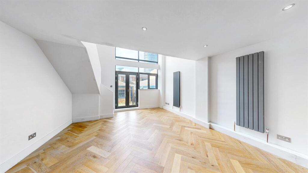 Flat 18, 97-113 Curtain Road - GmXDrHVX8Baii4hAlr8