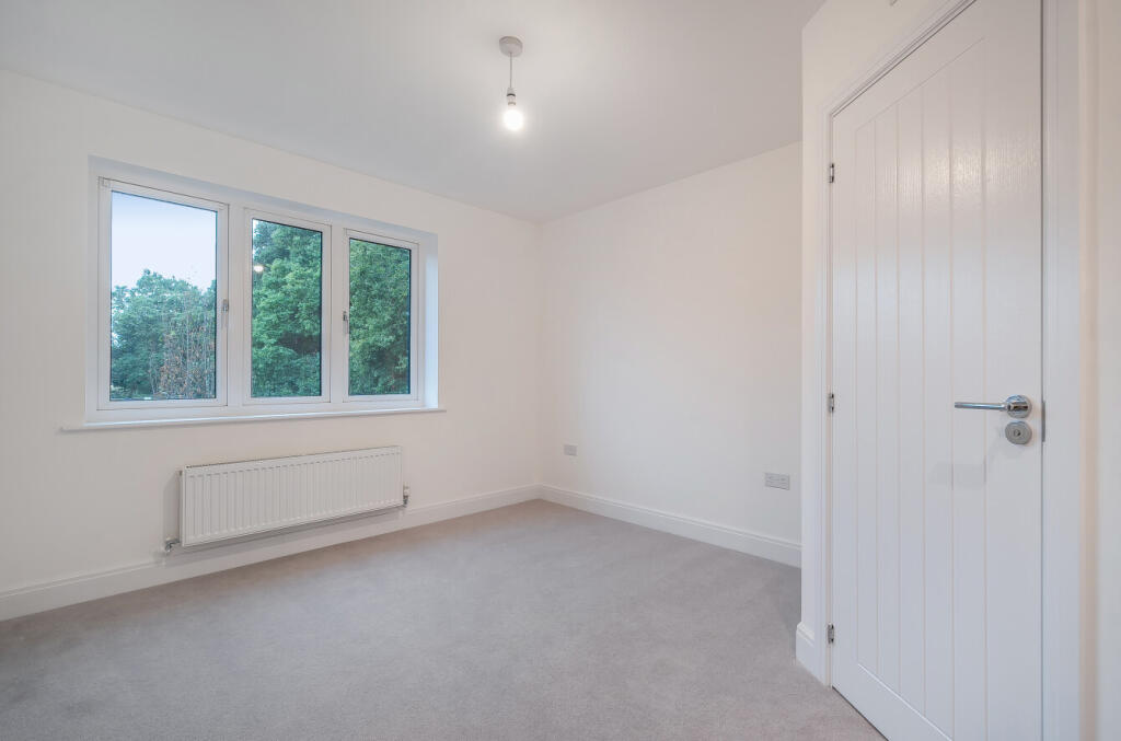 1340052-4-689ca19...