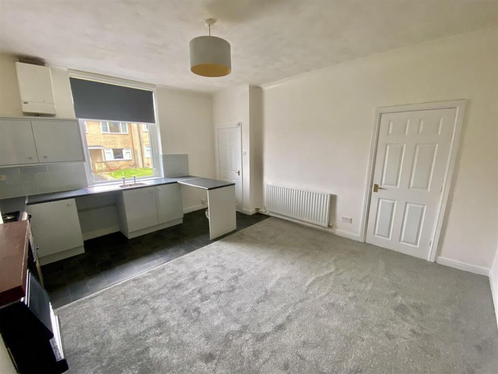 Bramleys Estate Agents - Shillbank Lane - Mirfield