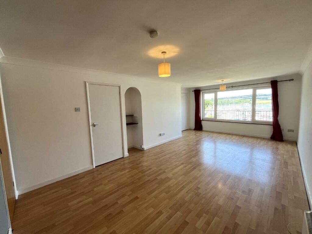 Living Room 2.JPG