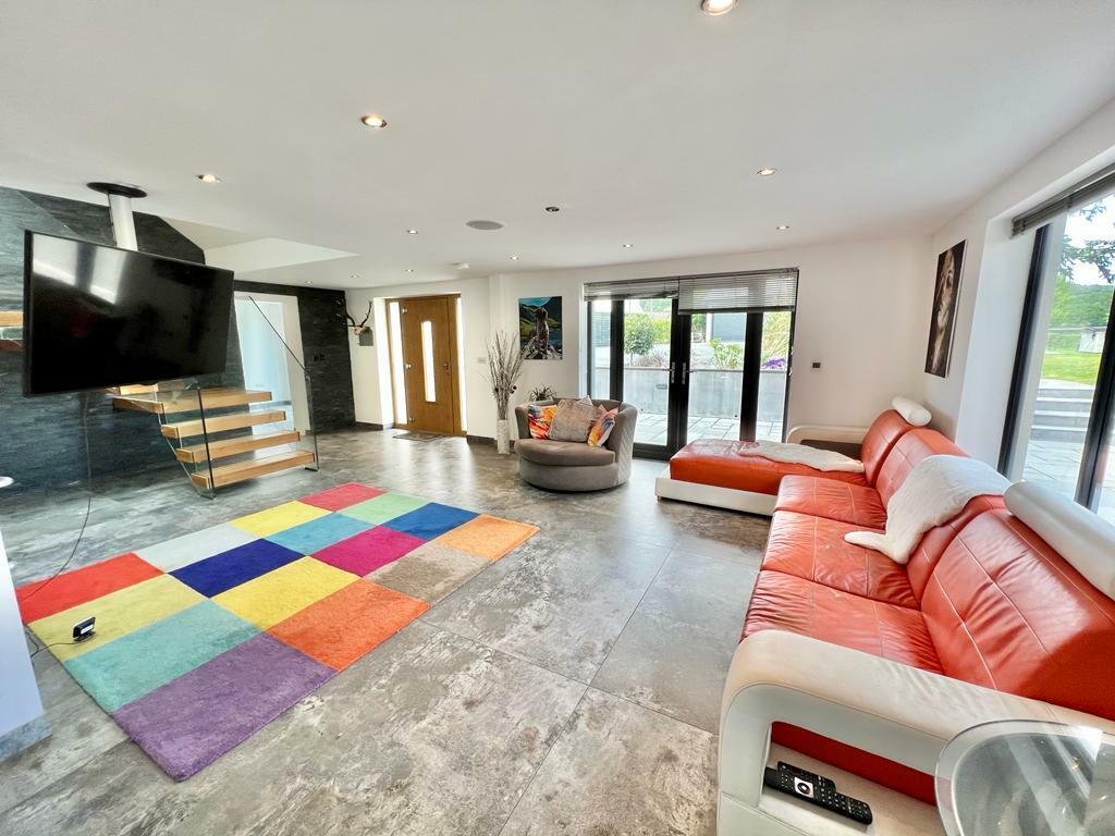 PHOTO-2023-05-08-21-41-25 (4).jpg