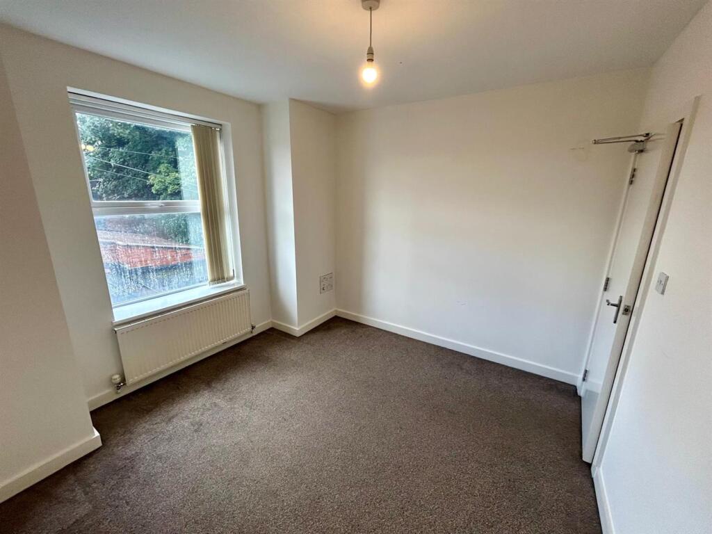 WhatsApp Image 2025-09-24 at 15.14.44_f63f2371.jpg