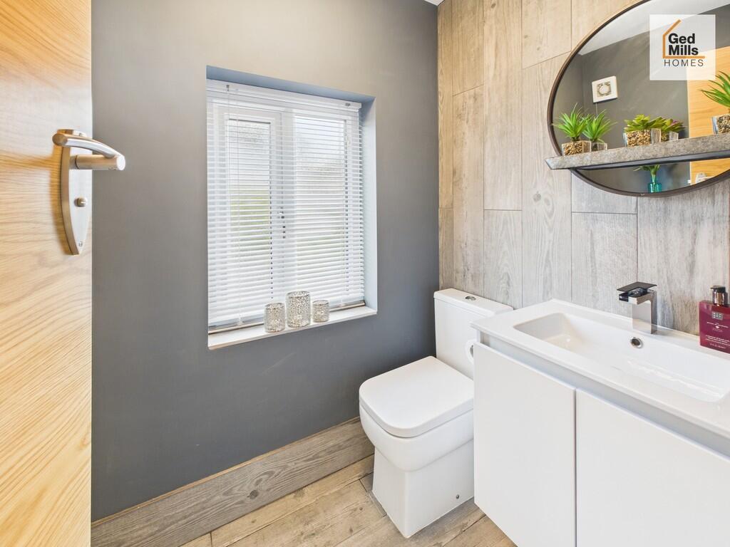 CAM04261G0-PR0041...