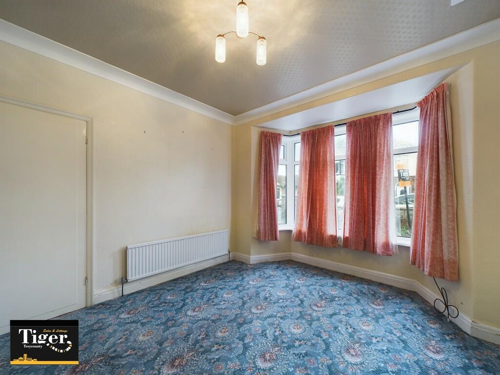 CAM02176G0-PR0339...