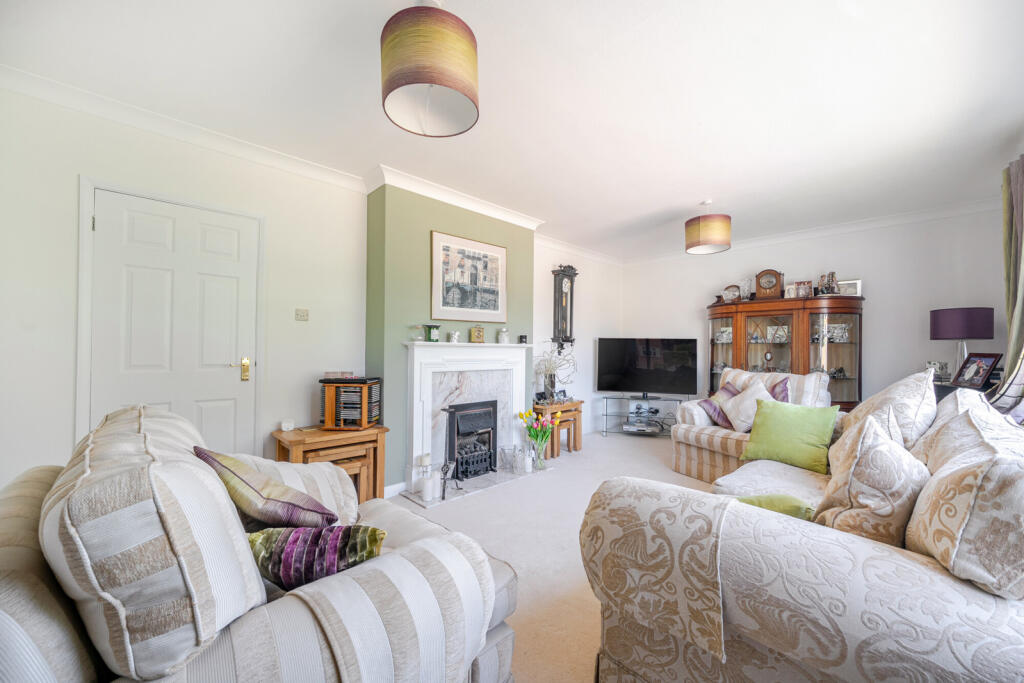 1321011-6-6867bfc...