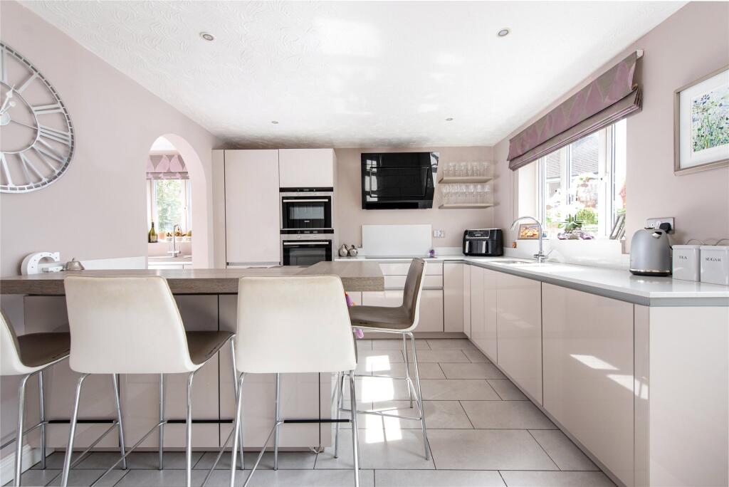 Kitchen/Breakfast