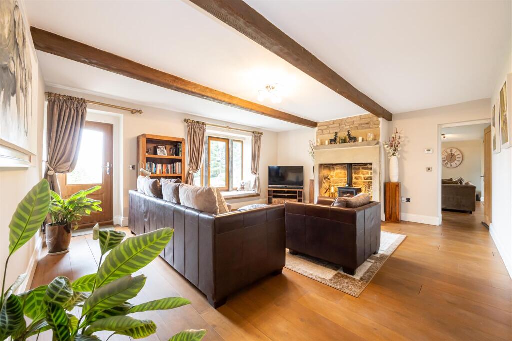 Family Living/Kitchen