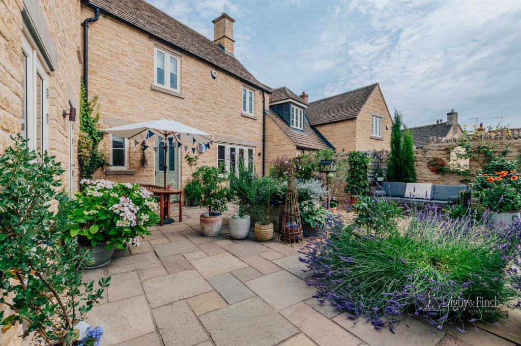 Garden Cottage-68.jpg