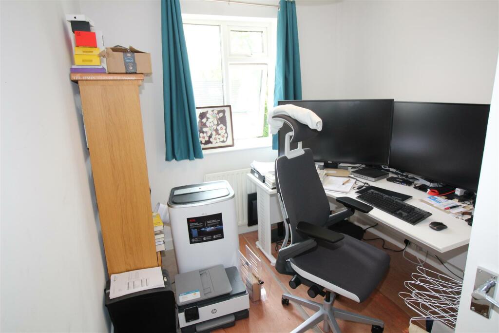 56 Robyns Way - Bed 4_Study.JPG