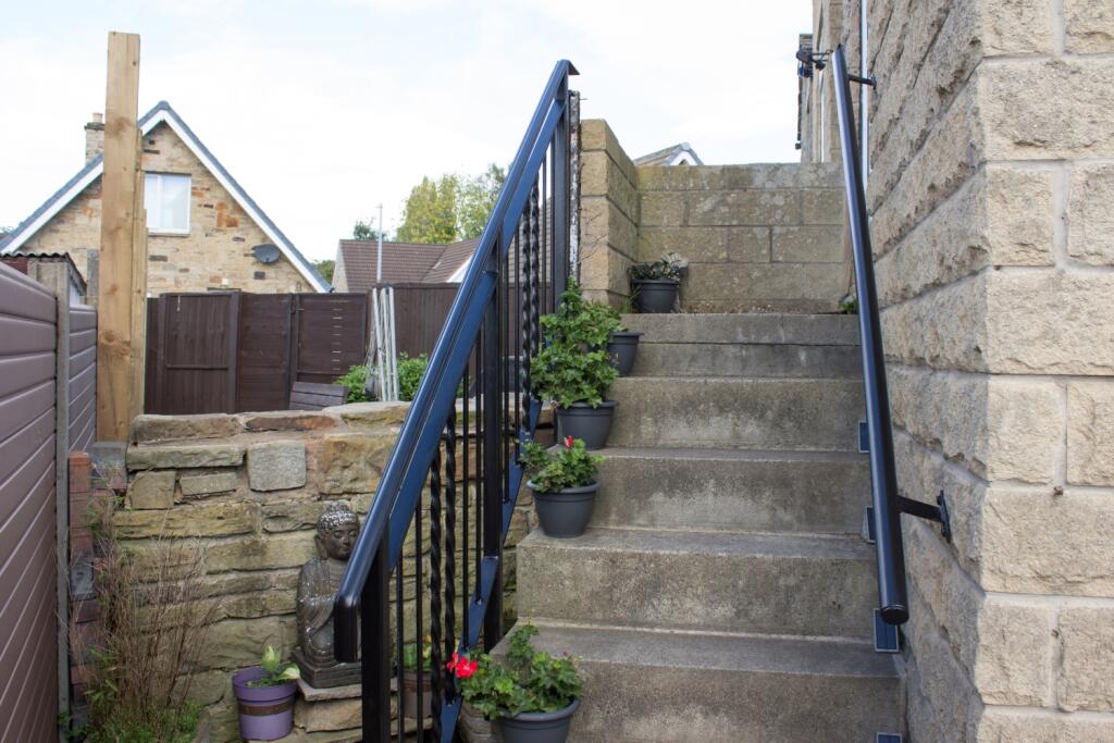 25 Coppin Hall Lane WF14 0EJ - Adam Hendry EweMove