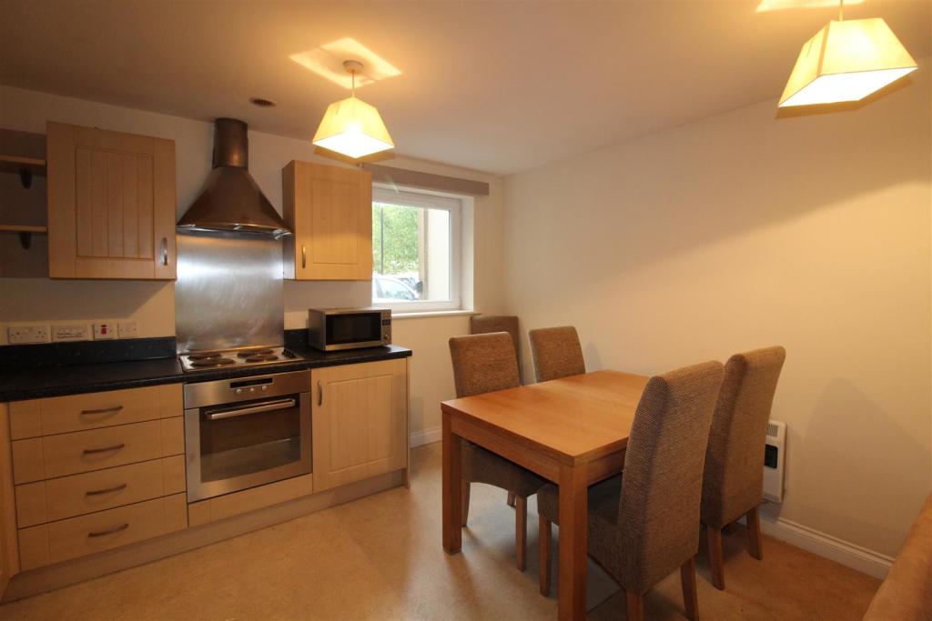 Open plan Kitchen/ living room