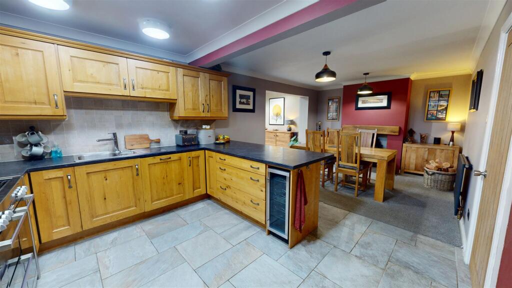 Dining Kitchen