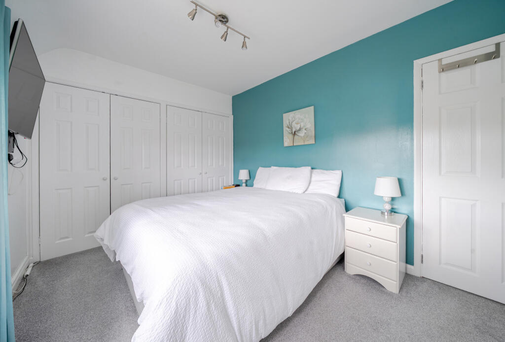 1321035-16-686bf5...