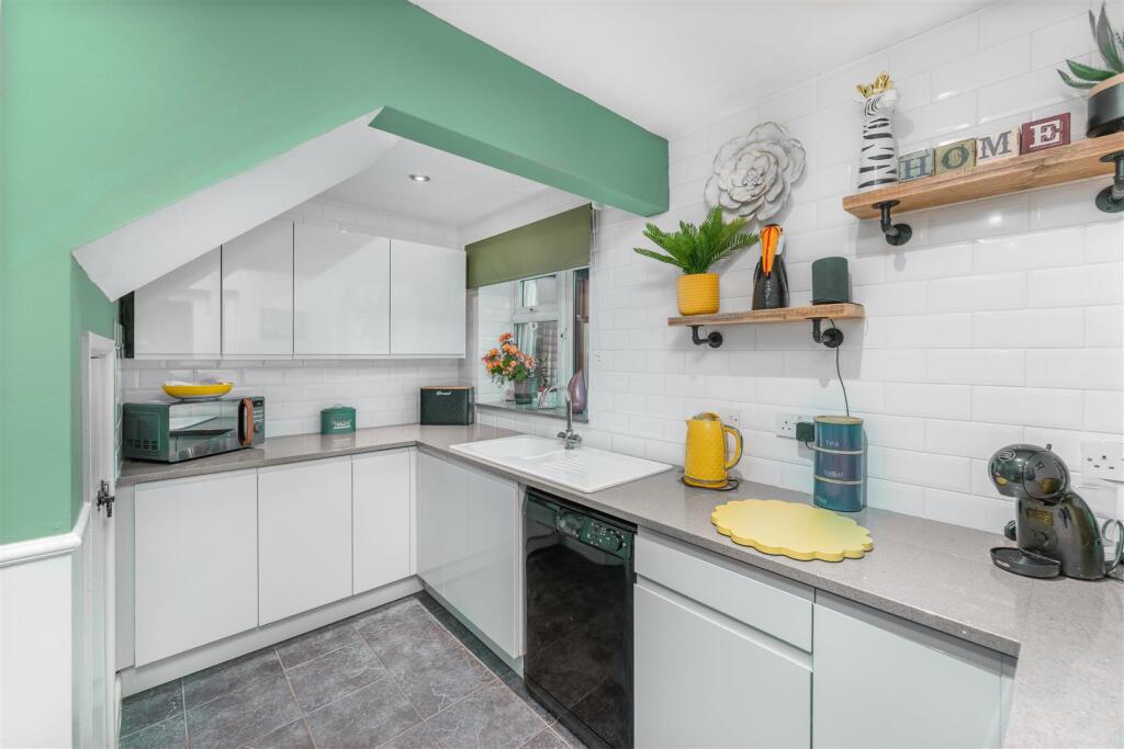 5 Orchard Way, Kings Sutton-9.jpg