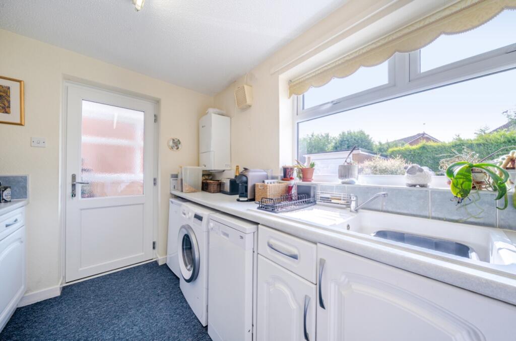 1306224-9-684c37b7da889