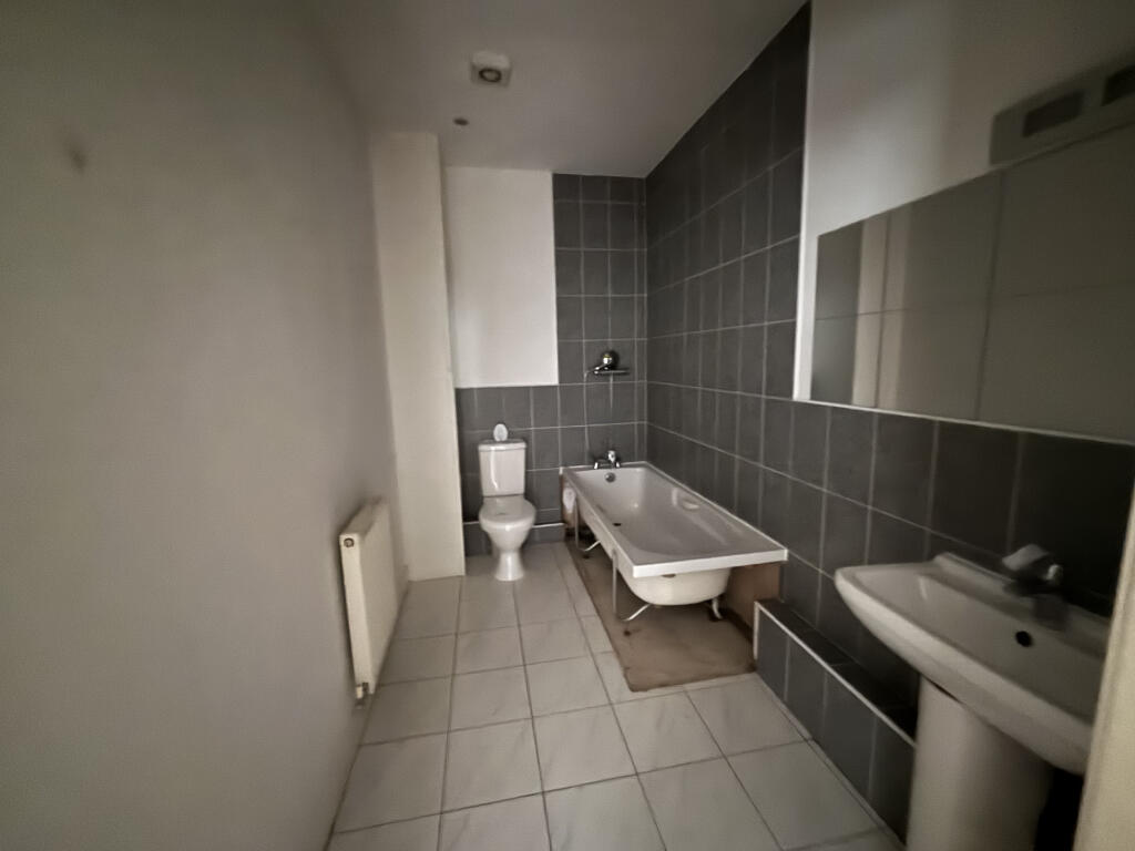 Bathroom T202506051512.jpeg