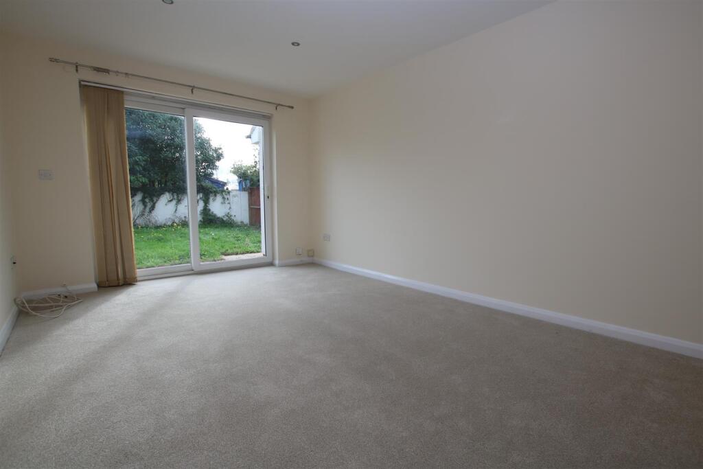 Living Room 2.JPG