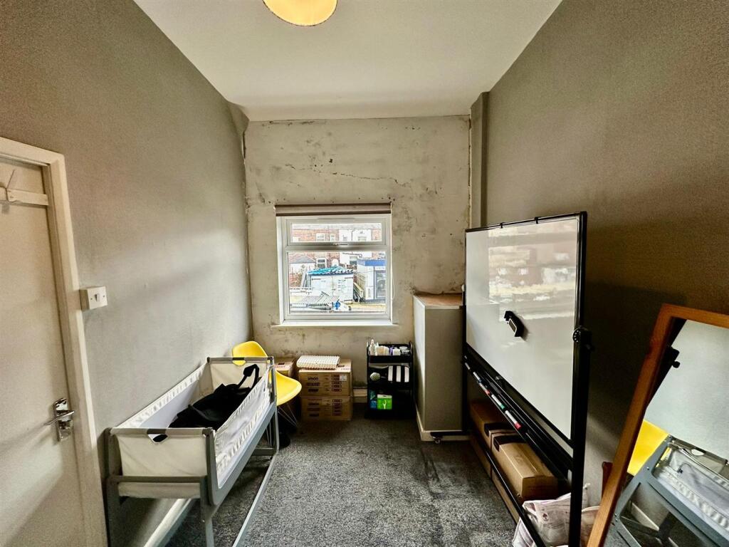 WhatsApp Image 2025-11-13 at 16.40.19_5ba7fddf.jpg