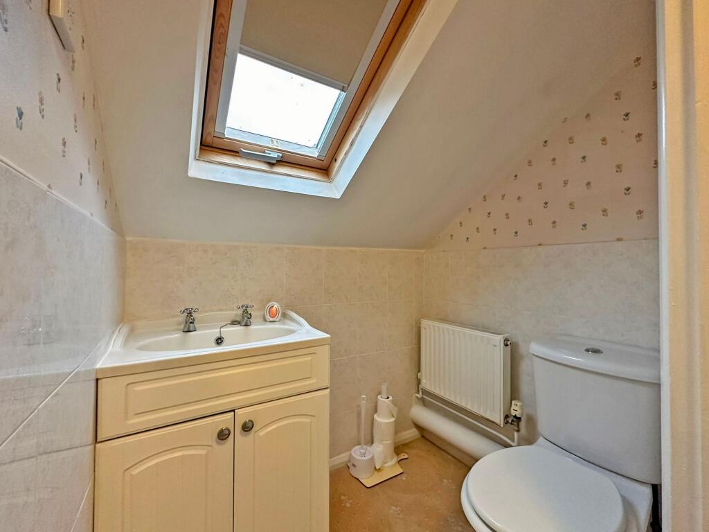 First Floor WC