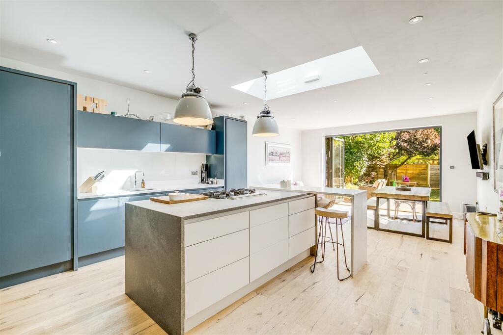 Hopewell Road 4-6.jpg