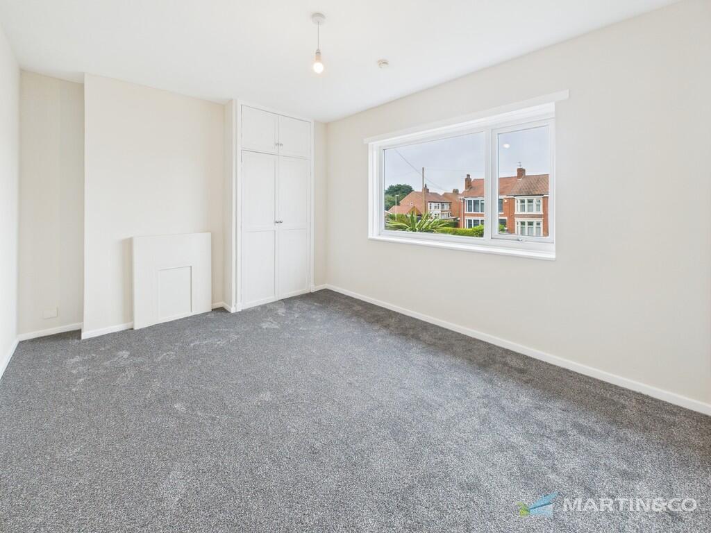 CAM02318G0-PR0512...