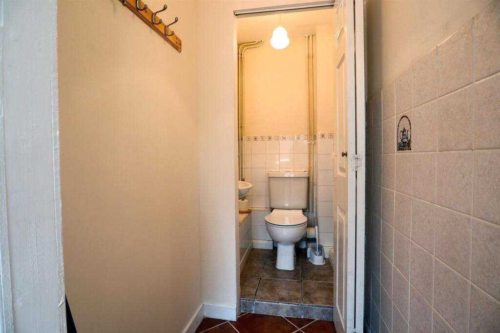 Cloakroom.jpg
