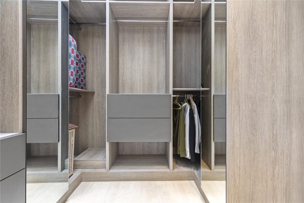 Dressing Area