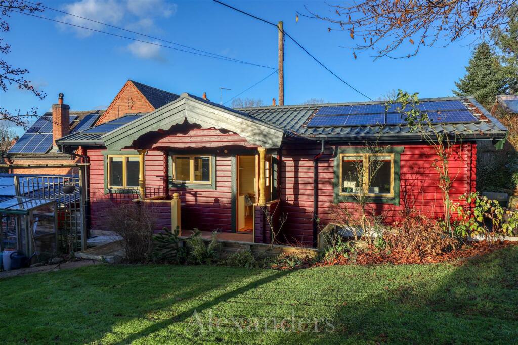 14 Highfield End-16.jpg