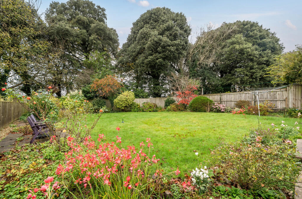 1375012-4-690c709...