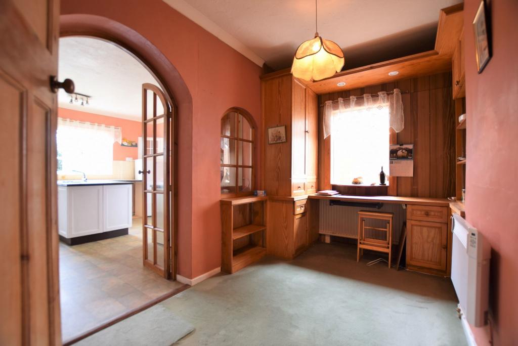 BREAKFAST ROOM