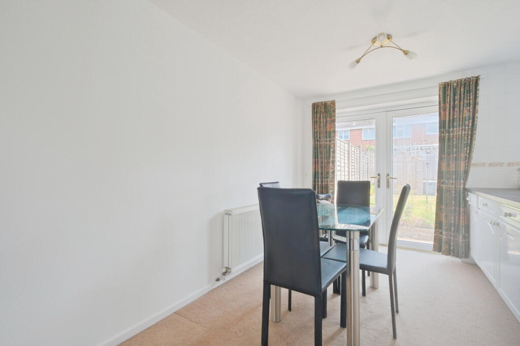 Dining Part of Kitchen Diner