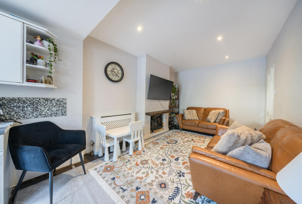 1350183-6-68bf1ac...