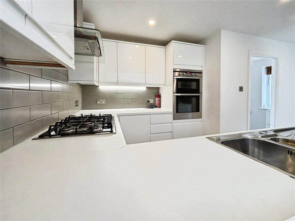Kitchen 2