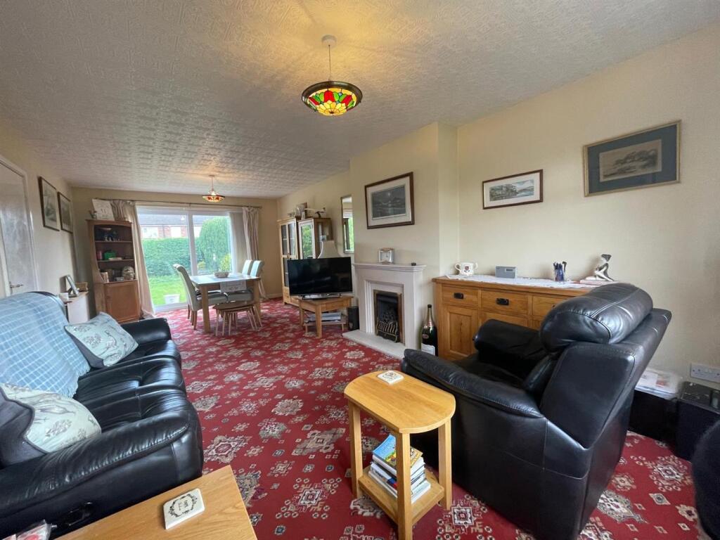 Photo 25-09-2025, 11 24 53.jpg