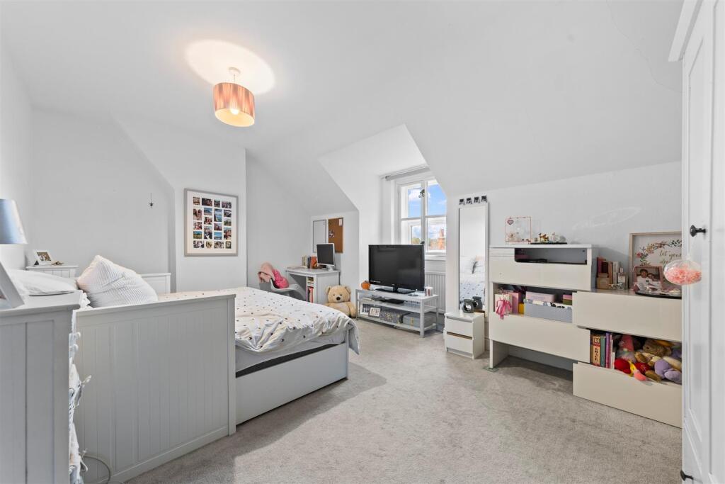 74KingsthorpeGroveWeb51.jpg