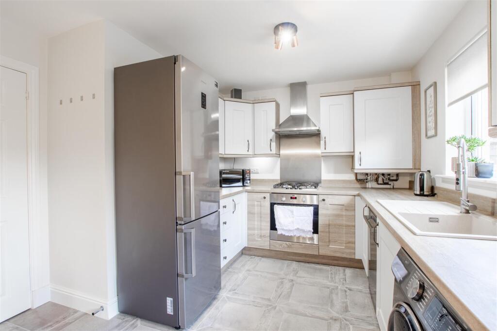 kitchen-3.jpg