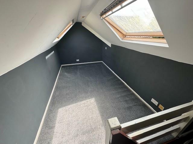 LOFT ROOM.jpg
