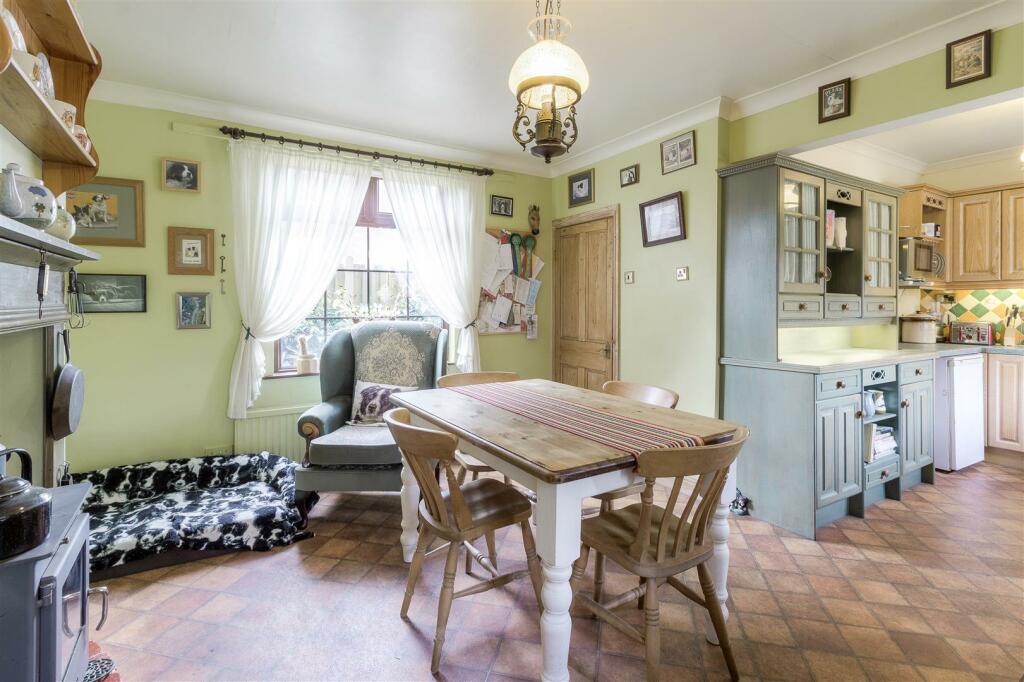 60 Loughborough Road, Coleorton